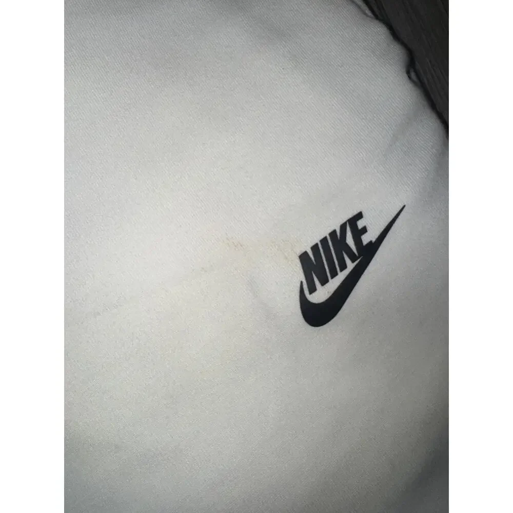 Nike sportswear tech
